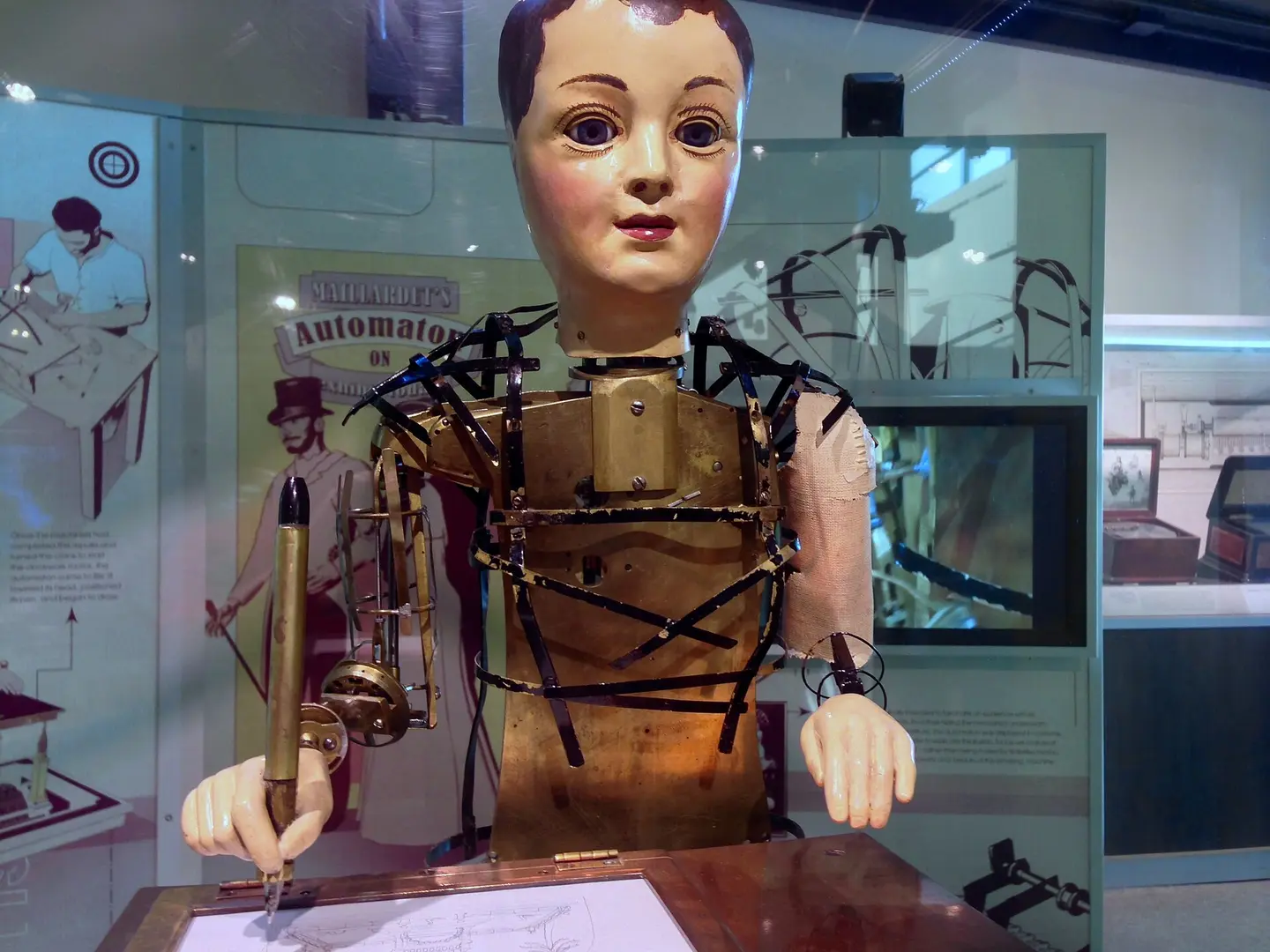 L'automate dessinateur-écrivain de Maillardet exposé au Franklin Institute